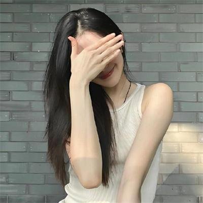 黑影窥窗